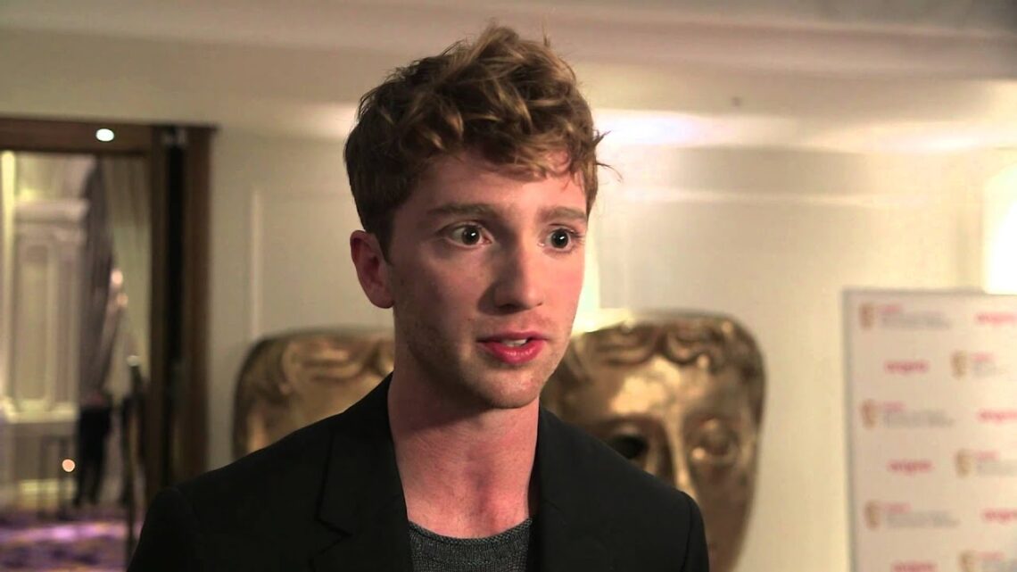 Luke Newberry Biography: Wife, Age, Sisters, Net Worth, Boyfriend, Instagram, IMDb, Pictures, Wikipedia, Movies Luke Newberry Biography: Wife, Age, Sisters, Net Worth, Boyfriend, Instagram, IMDb, Pictures, Wikipedia, Movies