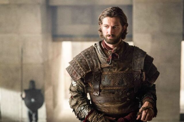 Michiel Huisman Bio, Age, Movies & TV Shows, Wife, Net Worth, Music, Parents, Pronunciation, Height, Instagram, Wiki