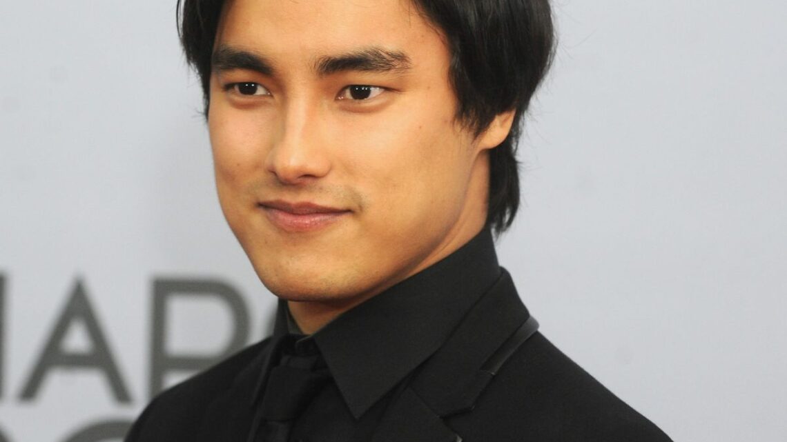 Remy Hii Biography: Net Worth, Parents, Age, Wikipedia, Movies & TV Shows, Girlfriend, Height, Spiderman, Mulan