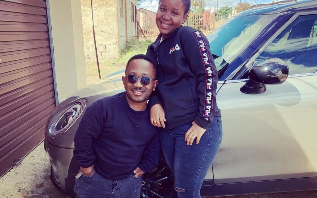 Who Is DJ Finzo? Biography, Age, Net Worth, Daughter, Wife, Songs, Family, Contact Number, Wiki, Date Of Birth Who Is DJ Finzo? Biography, Age, Net Worth, Daughter, Wife, Songs, Family, Contact Number, Wiki, Date Of Birth