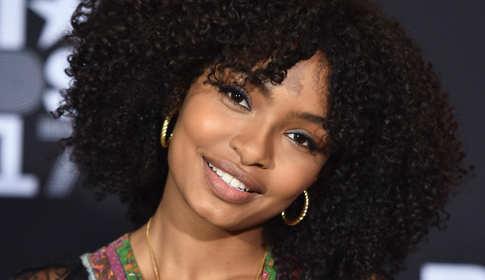 Yara Shahidi Biography: Movies & TV Shows, Age, Net Worth, Instagram, Hairstyles, Height, Brother, Boyfriend, Wiki