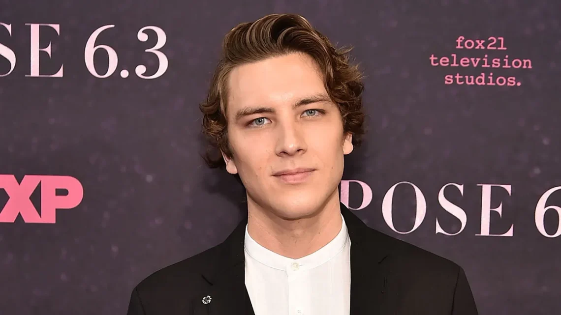 Cody Fern Biography: Age, Net Worth, Instagram, Movies & TV Shows, Interview, IMDb, Death?, Twitter, Partner Cody Fern Biography: Age, Net Worth, Instagram, Movies & TV Shows, Interview, IMDb, Death?, Twitter, Partner