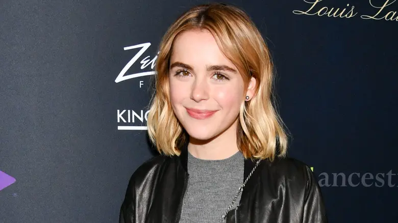 Kiernan Shipka Biography: Instagram, Age, Sister, Net Worth, Height, Movies & TV Shows, Boyfriend, Siblings, Wikipedia Kiernan Shipka Biography: Instagram, Age, Sister, Net Worth, Height, Movies & TV Shows, Boyfriend, Siblings, Wikipedia