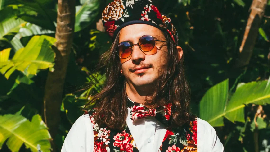 The Kiffness Biography: Wikipedia, Age, Songs, Net Worth, Wife, YouTube, Twitter, Pictures, Instagram The Kiffness Biography: Wikipedia, Age, Songs, Net Worth, Wife, YouTube, Twitter, Pictures, Instagram