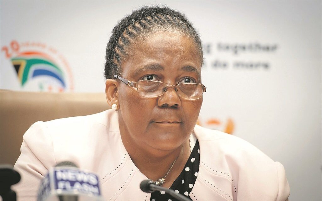 Dipuo Peters Biography: Qualifications, Husband, Age, Net Worth, Wikipedia, Contact Details, Photos Dipuo Peters Biography: Qualifications, Husband, Age, Net Worth, Wikipedia, Contact Details, Photos