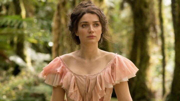 Eve Hewson Biography: Husband, Age, Movies, Net Worth, Education, Instagram, Wikipedia, Boyfriend, Height, Parents