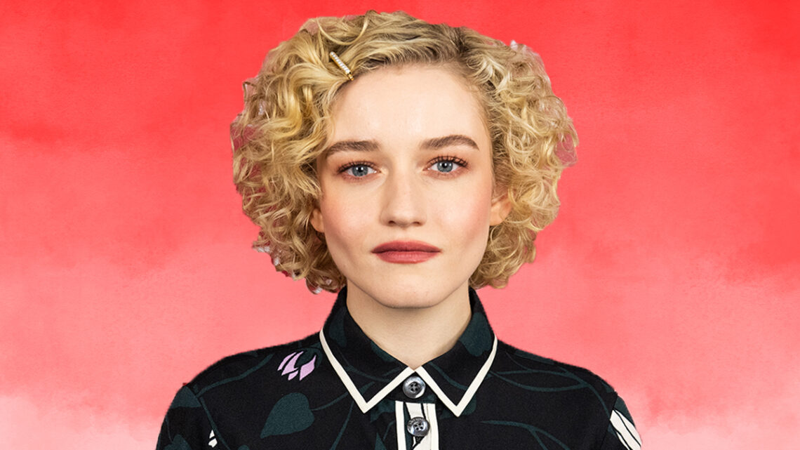 Julia Garner Biography: Husband, Net Worth, Instagram, Nominations, Age, Movies, TV Shows, Wikipedia, Height, Accent Julia Garner Biography: Husband, Net Worth, Instagram, Nominations, Age, Movies, TV Shows, Wikipedia, Height, Accent