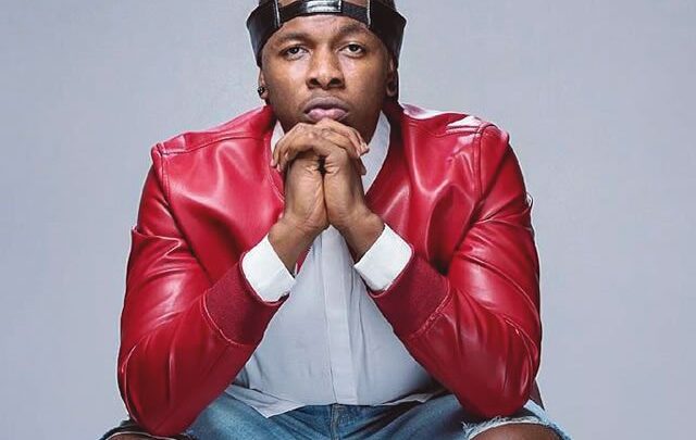 Runtown Biography: Wife, Net Worth, Songs, Age, Wikipedia, Girlfriend, Photos, Albums, Record Label, Real Name, Cars
