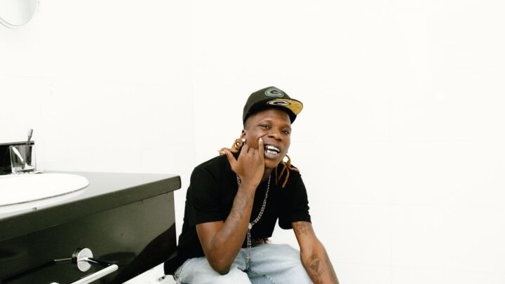 Seyi Vibez Biography [Age, Net Worth, Songs, Facts, Wiki, Girlfriend, Phone Number, Wife & More]