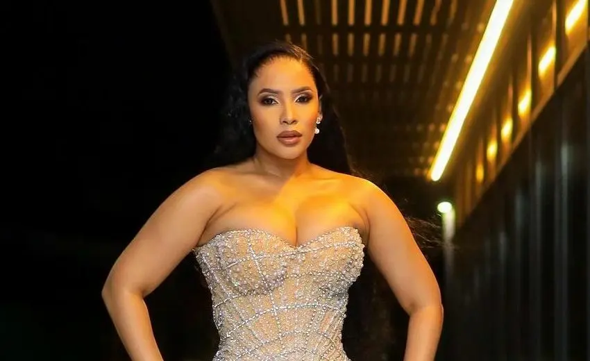 Thulisile ‘Thuli’ Phongolo Biography: Cars, Age, Net Worth, Instagram, Parents, Wikipedia, Boyfriend, Twitter, Pictures, Child, Salary, Husband Thulisile ‘Thuli’ Phongolo Biography: Cars, Age, Net Worth, Instagram, Parents, Wikipedia, Boyfriend, Twitter, Pictures, Child, Salary, Husband