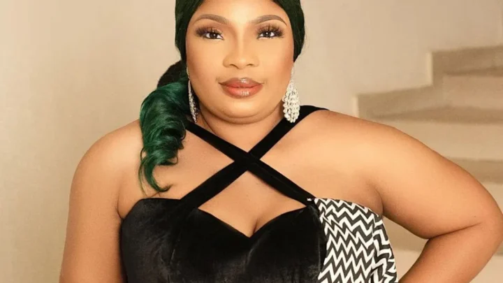 Laide Bakare Biography: Age, Movies, Net Worth, Facts, Husband, Wikipedia, Daughter, Family