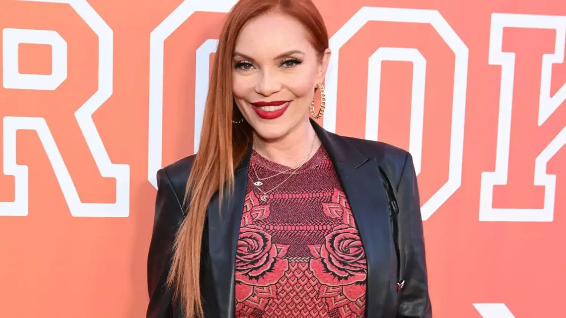 Carmit Bachar Biography: Net Worth, Husband, Age, Songs, Daughter, Instagram, Wikipedia, Child