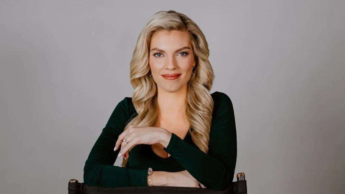 Liz Wheeler Biography: Baby, Age, Show, Wedding Pictures, Net Worth, Education, Husband, Wikipedia, New Job, Twitter Liz Wheeler Biography: Baby, Age, Show, Wedding Pictures, Net Worth, Education, Husband, Wikipedia, New Job, Twitter