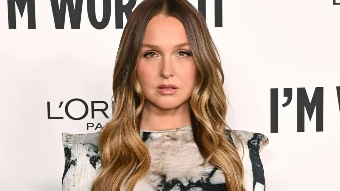 Camilla Luddington Biography: Net Worth, Daughter, Age, Instagram, Husband, Children, Accent, Wedding, Movies, Height, Wiki Camilla Luddington Biography: Net Worth, Daughter, Age, Instagram, Husband, Children, Accent, Wedding, Movies, Height, Wiki