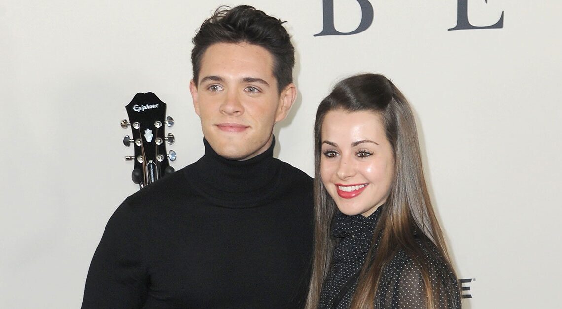 Casey Cott Biography: Age, Movies, Net Worth, Wedding, Partner, Instagram, Wife, Engaged Fiancé, Girlfriend, Wiki, Height Casey Cott Biography: Age, Movies, Net Worth, Wedding, Partner, Instagram, Wife, Engaged Fiancé, Girlfriend, Wiki, Height