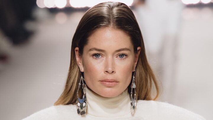 Doutzen Kroes Biography: Age, Instagram, Net Worth, Children, Husband, Height, Diet, Victoria Secret, Covid Vaccine