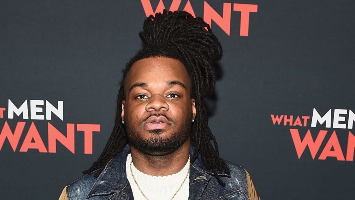 Emmanuel Hudson Biography: Net Worth, Height, Wife, Instagram, Songs, Age, Brothers, Meme, Wikipedia, YouTube, Questions Emmanuel Hudson Biography: Net Worth, Height, Wife, Instagram, Songs, Age, Brothers, Meme, Wikipedia, YouTube, Questions