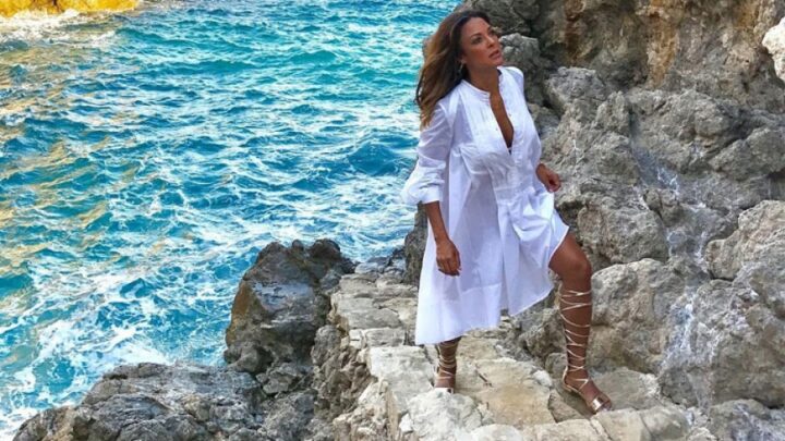 Eva LaRue Biography: Spouse, Daughter, Net Worth, Age, Family, Height, Movies, Wikipedia, Parents, TV Shows, Siblings