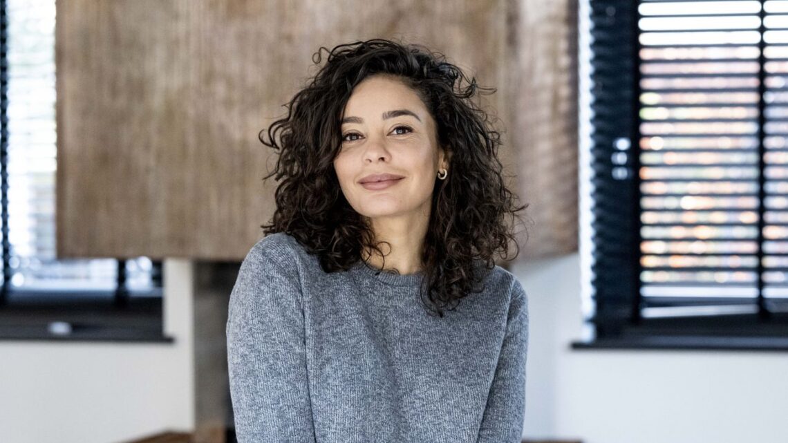 Fajah Lourens Biography: Daughter, Age, Net Worth, Wikipedia, Height, Descent, Friend, Photos, Husband, Diet, Boyfriend Fajah Lourens Biography: Daughter, Age, Net Worth, Wikipedia, Height, Descent, Friend, Photos, Husband, Diet, Boyfriend