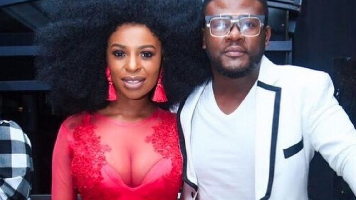 Motlatsi Mafatshe Biography: Age, Songs, Wedding Pictures, Net Worth, Wife, Wiki, Instagram, TV Shows, Parents, Contact Details Motlatsi Mafatshe Biography: Age, Songs, Wedding Pictures, Net Worth, Wife, Wiki, Instagram, TV Shows, Parents, Contact Details