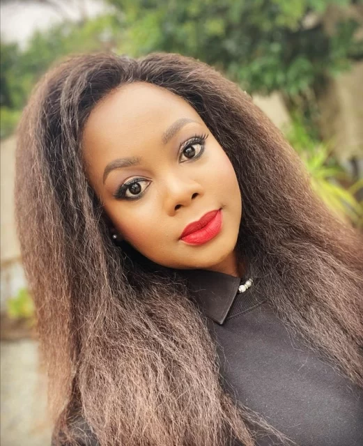 Nolwazi Shange Bio, Husband, Net Worth, Child, Age, Wedding Pictures, Wikipedia, Instagram, Twitter