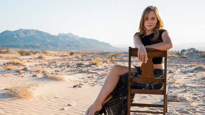 Sanni McCandless Biography: Net Worth, Age, Height, Wikipedia, Photos, Husband, Instagram, Boyfriend, Wedding, Brother