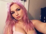 Zoie Burgher Biography, Net Worth, Age, Wikipedia, Height, Boyfriend, Response to Pyrocynical, Photos, Instagram, YouTube