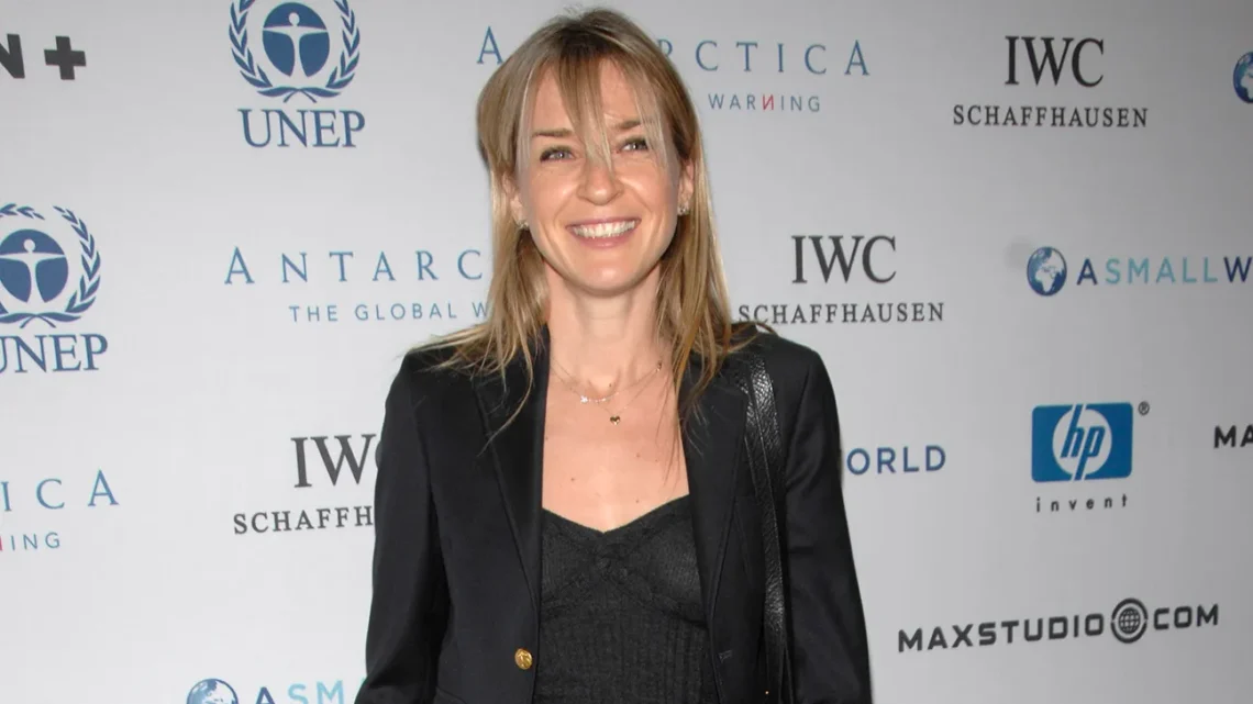 Ever Carradine Biography: Husband, Cousein, Age, Net Worth, Wikipedia, Parents, IMDb, Father, Children, Movies, TV Shows Ever Carradine Biography: Husband, Cousein, Age, Net Worth, Wikipedia, Parents, IMDb, Father, Children, Movies, TV Shows
