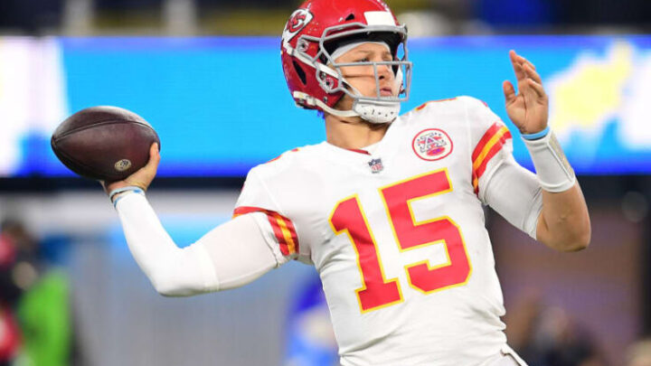 Patrick Mahomes II Biography: Net Worth, Parents, Age, Height, Stats, Baby, Wife, Contracts, Wikipedia, Family, Instagram, Girlfriend