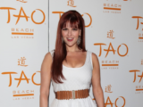 Sara Rue Bio, Net Worth, IMDb, Age, Instagram, Wight Loss, Height, Husband, Wikipedia, Photos, Daughter