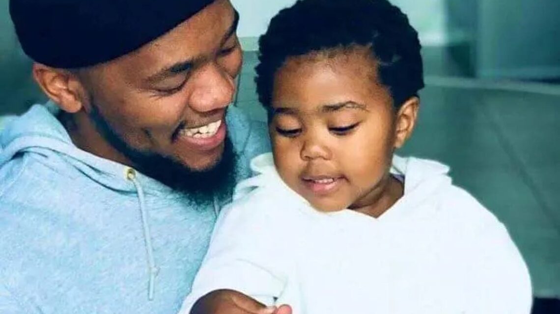 Thembinkosi Mthembu Biography: Age, Net Worth, Child, Salary, Height, Family, Married Wife, Girlfriend, Wikipedia, Twitter Thembinkosi Mthembu Biography: Age, Net Worth, Child, Salary, Height, Family, Married Wife, Girlfriend, Wikipedia, Twitter