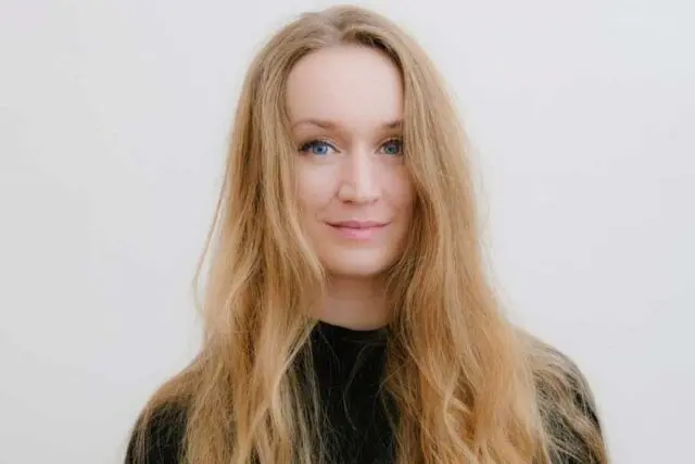 South African Actress Genevieve Howard Biography: Husband, Age, Net Worth, Wikipedia, Instagram, Clark College, Jewellery South African Actress Genevieve Howard Biography: Husband, Age, Net Worth, Wikipedia, Instagram, Clark College, Jewellery