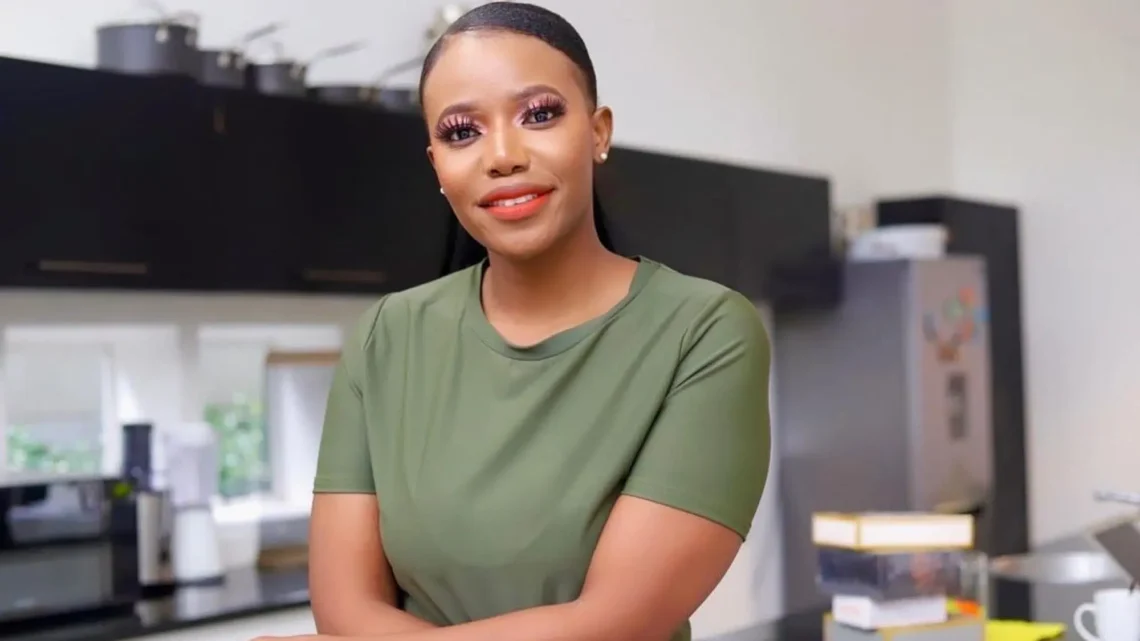 Nicolette Mashile Biography: Age, House, Education, Net Worth, Married Wife, Parents, Property, Wikipedia, Books Nicolette Mashile Biography: Age, House, Education, Net Worth, Married Wife, Parents, Property, Wikipedia, Books
