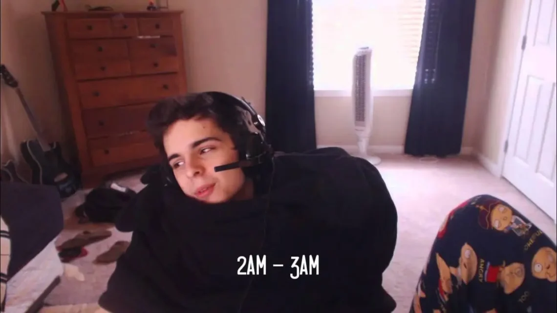 What Happened to Cryaotic? Biography, Face, Age, Net Worth, Girlfriend, Twitch, Twitter, News, Wikipedia, Real Name, YouTube