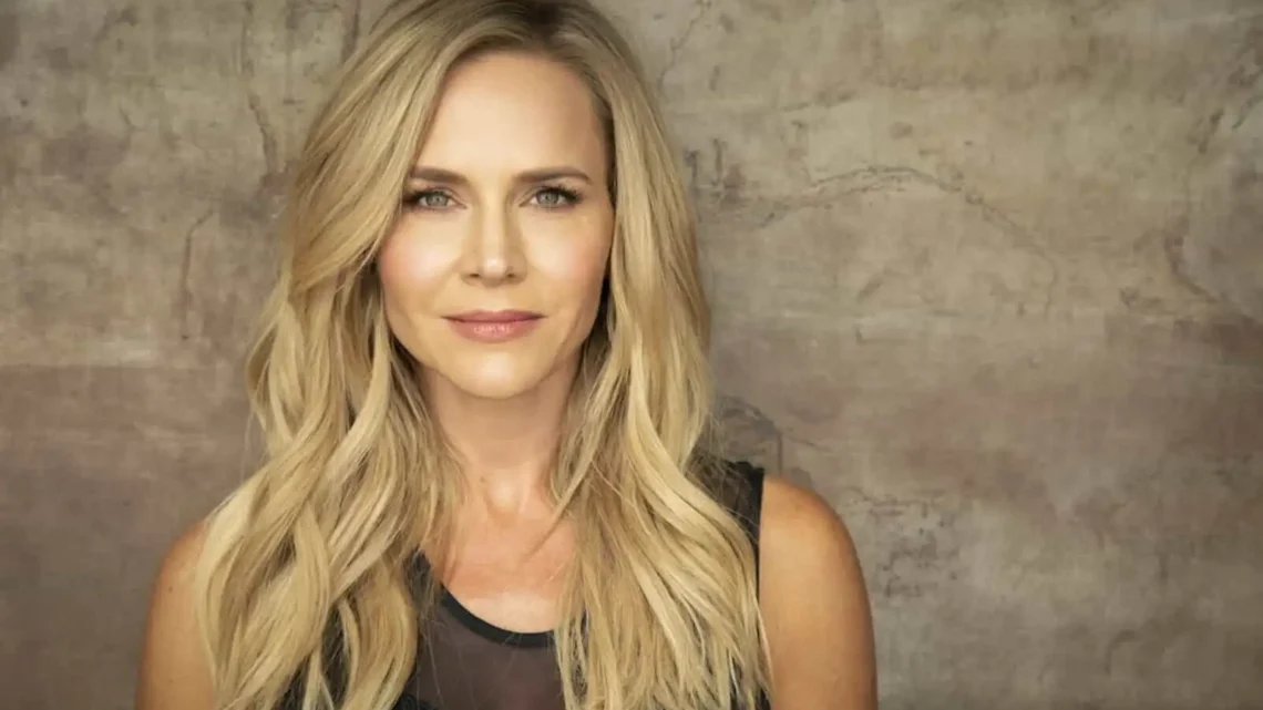 Julie Benz Biography: TV Shows, Age, Net Worth, Husband, Kids, Instagram, Height, Supernatural, Wikipedia, IMDb, Parents