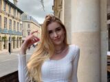 Mia Maples Bio, Age, Wikipedia, Net Worth, Real Name, Boyfriend, Height, Merch, Birthday, Dog, Fiancé, Instagram, YouTube, TikTok