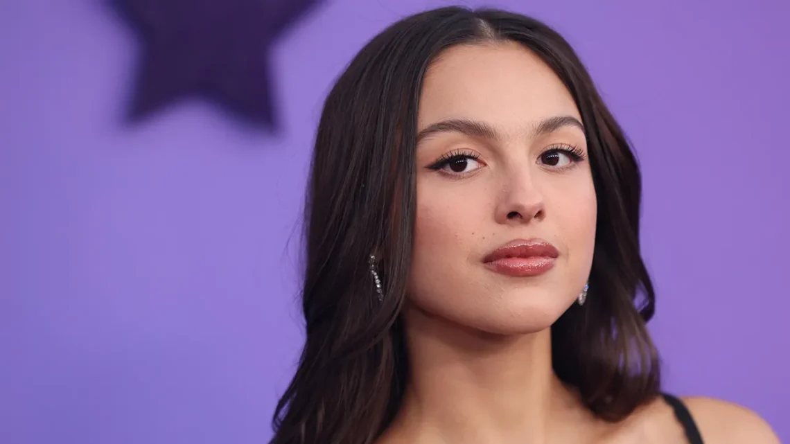 Olivia Rodriguez Biography: Instagram, Age, Net Worth, Facebook, Boyfriend, Pictures, Songs, Model, Parents, Wikipedia, Legacies
