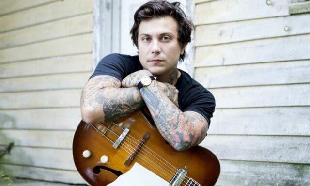 Frank Iero Bio, Height, Merch, Net Worth, Music Groups, Age, Wife, Guitar, Logo, Instagram, Twitter, Tattoos, Lyrics, Wikipedia