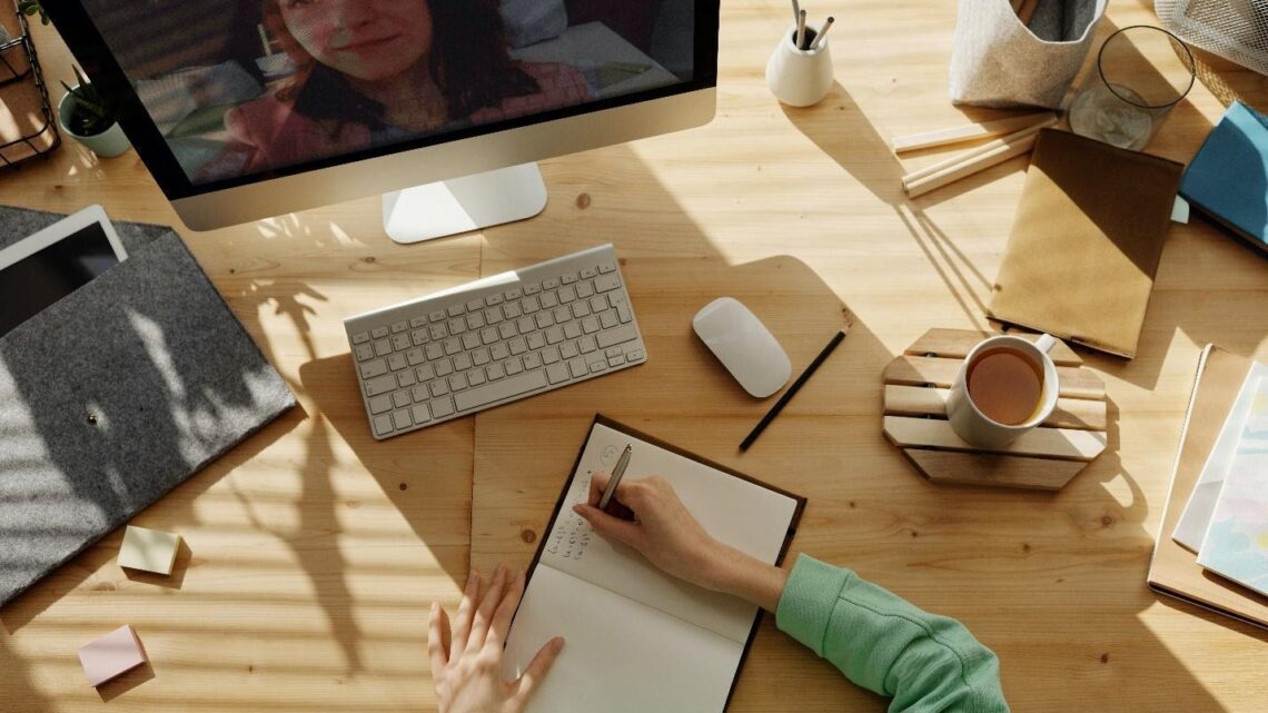How to Write a Famous Person Essay How to Write a Famous Person Essay