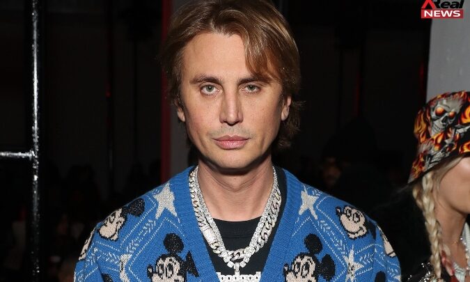 Jonathan Cheban Biography: Girlfriend, Net Worth, Instagram, Kim Kardashian, House, Age, TV Shows, Job, Before, Ethnicity, Wikipedia, Name Change