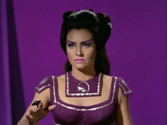 Lee Meriwether Biography, Age, Movies & TV Shows, Net Worth, Husband, Photos, Catwoman, House, Star Trek, Daughters, Height, IMDb