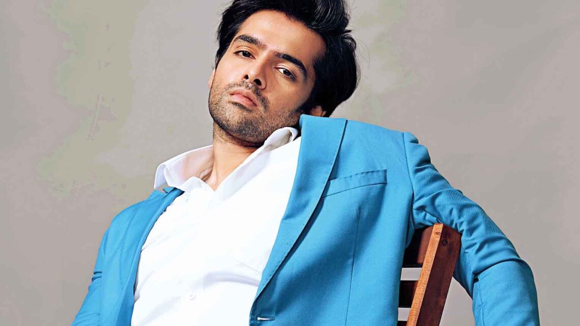 Ram Pothineni Biography: Wife Name, Movie List, Age, Net Worth, Sister, Cast, Family Photos, Girlfriend, Wikipedia, Height Ram Pothineni Biography: Wife Name, Movie List, Age, Net Worth, Sister, Cast, Family Photos, Girlfriend, Wikipedia, Height