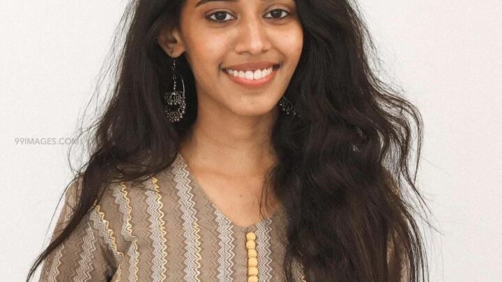 Singer Priyanka NK Biography: Songs, Instagram, Wikipedia, Age, Net Worth, Family, Photos, Boyfriend, Facebook