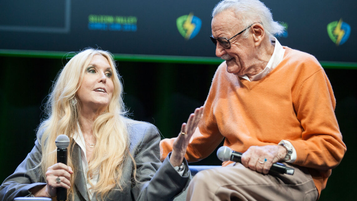 Stan Lee’s Daughter Joan Celia Lee Biography: Net Worth, Kids, Age, Husband, Daughter, Movies, Birthday, Twitter, Son, Wikipedia, IG Stan Lee’s Daughter Joan Celia Lee Biography: Net Worth, Kids, Age, Husband, Daughter, Movies, Birthday, Twitter, Son, Wikipedia, IG