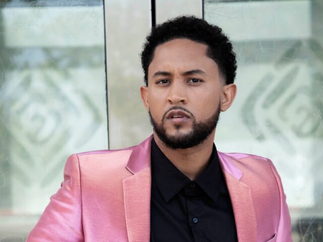 Tahj Mowry Biography, Wife, Net Worth, Instagram, Age, Parents, Movies, House, Height, Sister, Naya, Wikipedia, Girlfriend