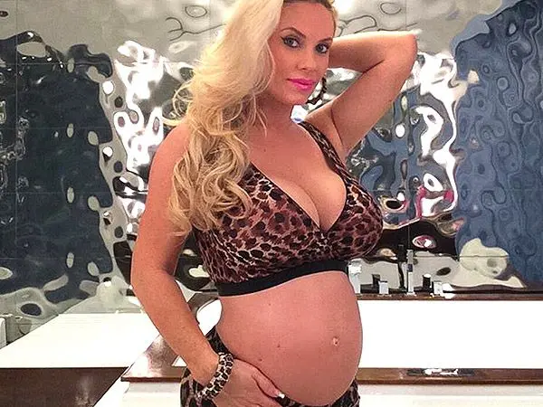Coco Austin Biography: Husband, Net Worth, Instagram, Age, Before, Parents, Twitter, Daughter, Baby Pictures, Wikipedia, Height Coco Austin Biography: Husband, Net Worth, Instagram, Age, Before, Parents, Twitter, Daughter, Baby Pictures, Wikipedia, Height