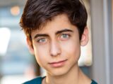 Aidan Gallagher Biography, Girlfriend, Height, Age, Parents, Net Worth, Songs, TV Shows, Instagram, Brother, Phone Number, Siblings, Wikipedia