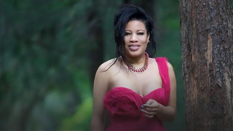 Monalisa Chinda Biography: Daughter, Age, Movies, Net Worth, First Husband, Parents, Bleaching, Father, Siblings, Wikipedia