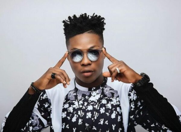 Reekado Banks Bio, Age, Net Worth, Songs, EP Albums, Wife, Pictures, Girlfriend, Wikipedia, Record Label