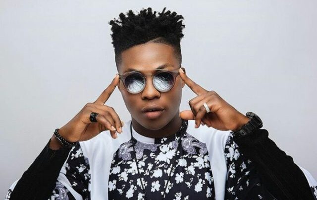 Reekado Banks Biography: Age, Net Worth, Songs, EP Albums, Wife, Pictures, Girlfriend, Wikipedia, Record Label